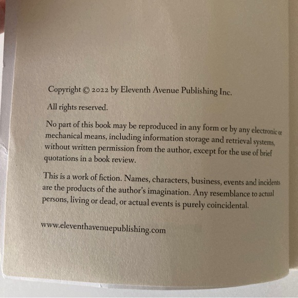 4/$20 The Next Worst Thing by Sara Jane Woodley Paperback Book - Picture 6 of 10